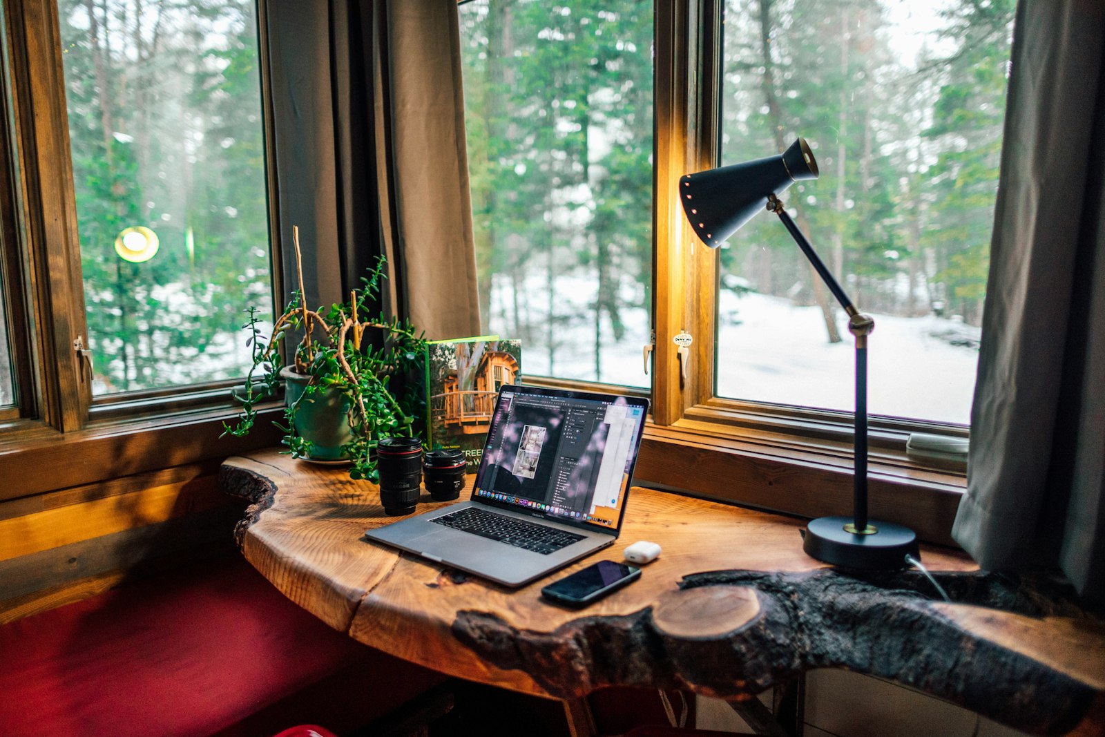 Plainline Live Edge L-Shaped Desk for Home Office